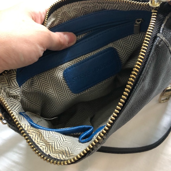 Steve Madden Crossbody Bag - Picture 5 of 7